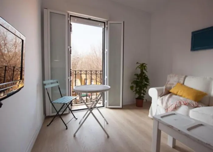 Casita De Las Puertas Centro Alameda